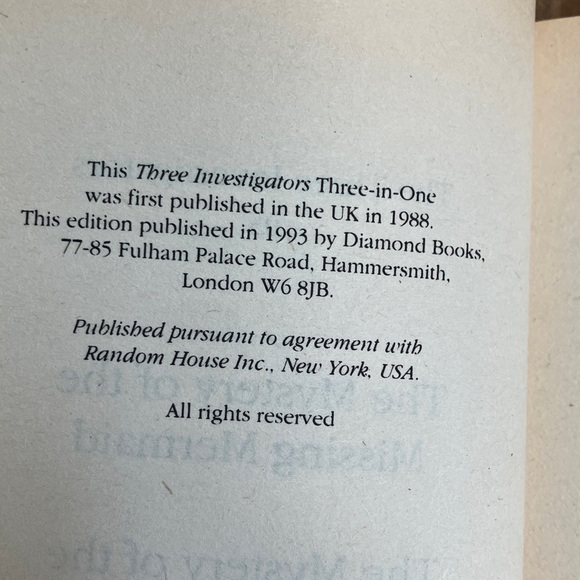 The 3 Investigators Mysteries Book - Picture 5 of 12